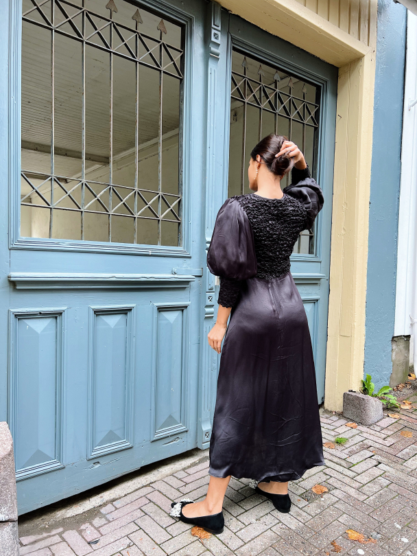 Crépe Satin Midi Dress - Black - Image 4