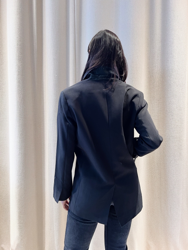 Evien New Blazer - Black  - Image 8