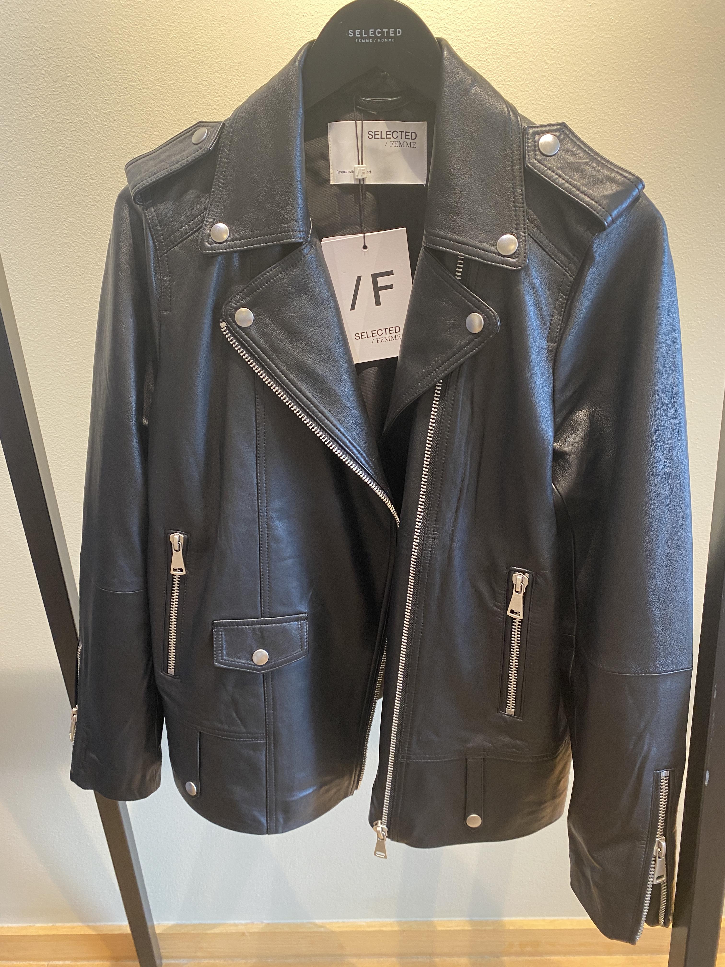 Faret vild Repressalier Færøerne Madison Leather Jacket Selected Femme - Walk-in Closet OSLO