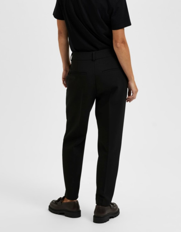 Rita - Ria Cropped Pant - Black  - Image 3