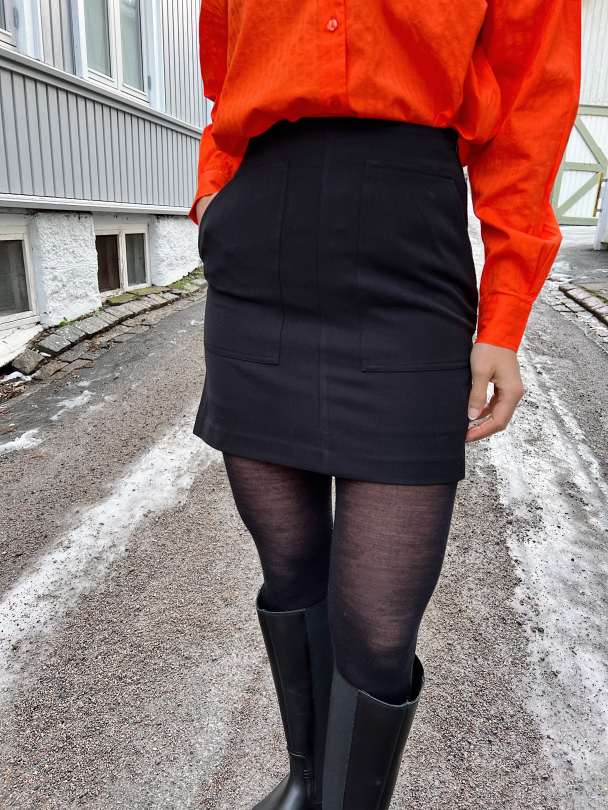 Loui Short Skirt - Black  - Image 1