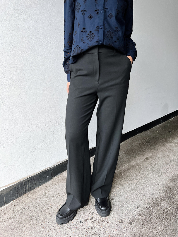 Myla Wide Pant - Black - Image 1