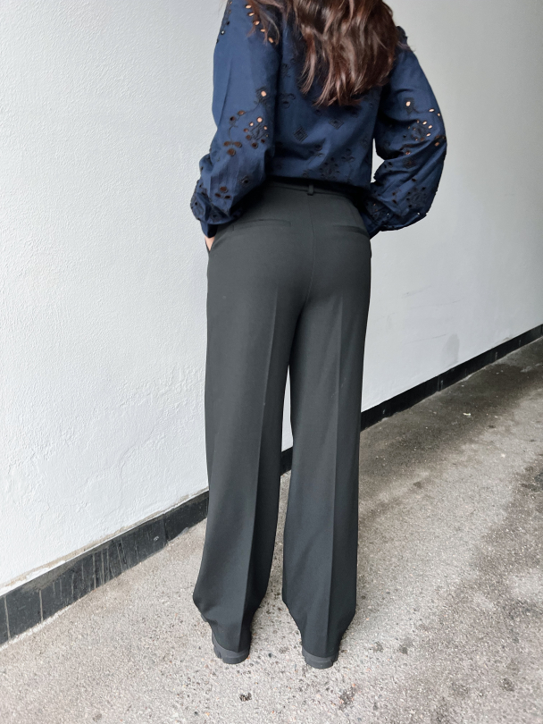 Myla Wide Pant - Black - Image 5