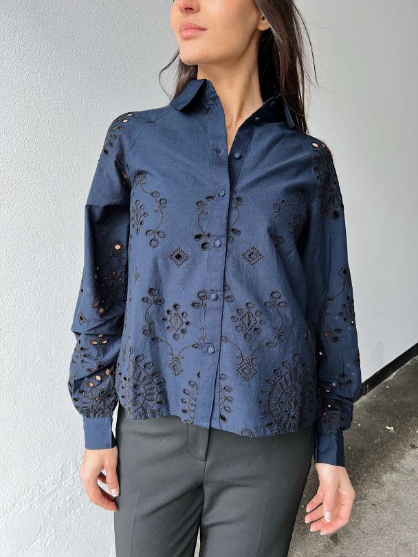 Oma Shirt - Sky Captain - Image 1
