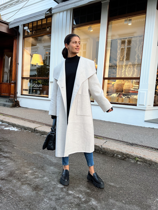 Alma Handmade Wool Mix Coat - Light Grey Melange - Image 3