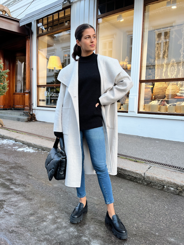 Alma Handmade Wool Mix Coat - Light Grey Melange - Image 4