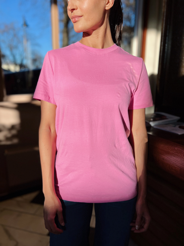 Myessential - O-neck Tee - Cyclamen - Image 1
