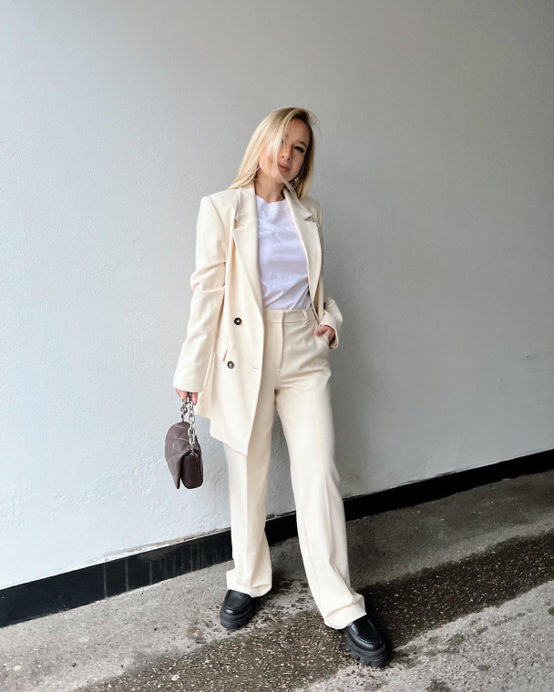 Myla Relaxed Blazer - Birch  - Image 3