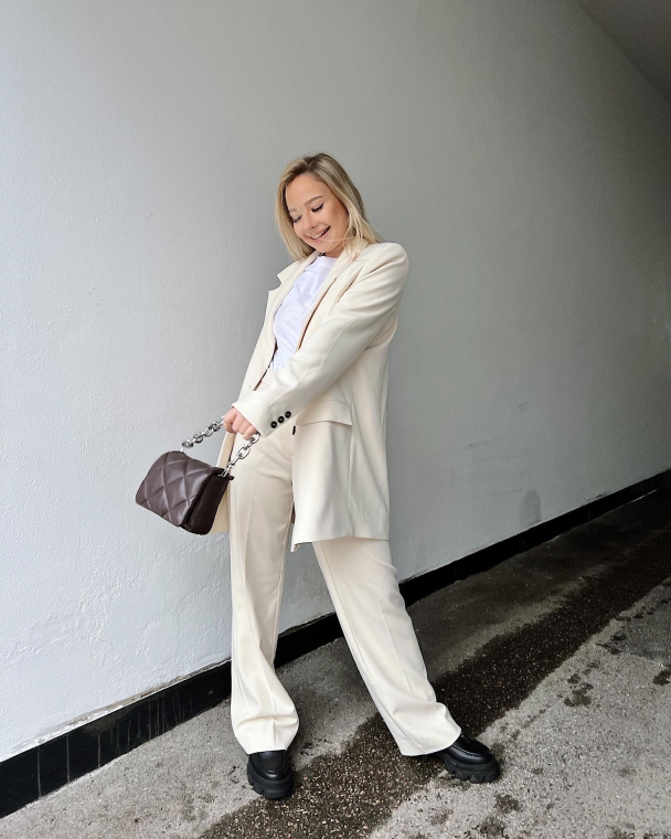Myla Relaxed Blazer - Birch  - Image 4
