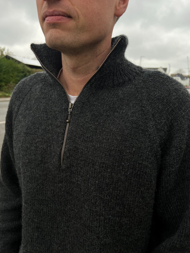 PetiteKnit  - Man - Image 3