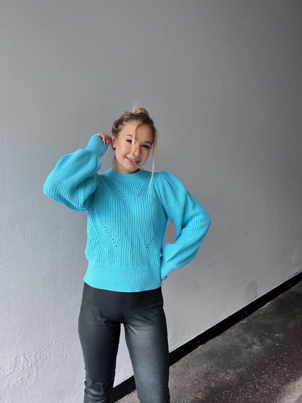 Matello Knit Pullover - Blue Topz - Image 4