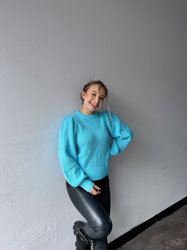 Matello Knit Pullover - Blue Topz - Image 7