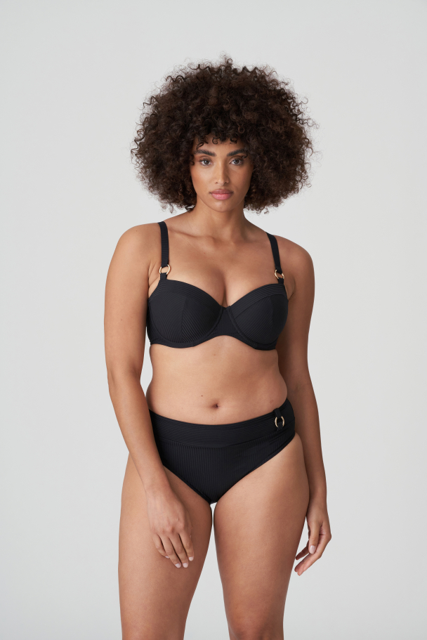 Sahara preshaped bikini top, black - Image 7