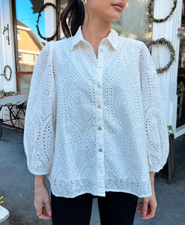Holi 3/4 Shirt -  Star White - Image 1