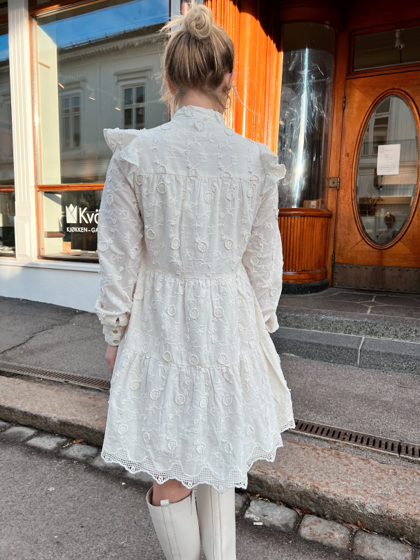 Luppa Shirt Dress - Star White  - Image 10