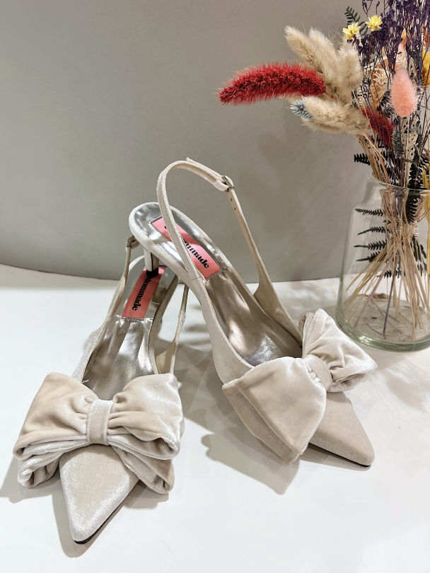 Alima Velvet - Oyster Gray - Image 1