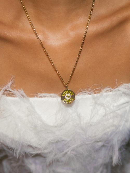 Port Necklace Olive Gold