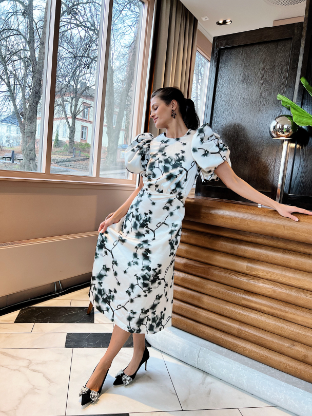 Puff Sleeve Dress  - Image 4