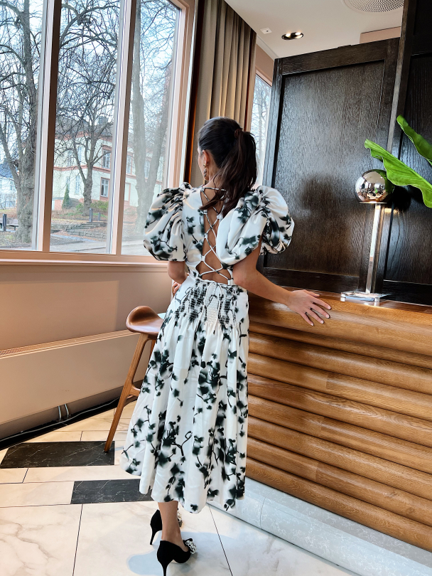 Puff Sleeve Dress  - Image 7