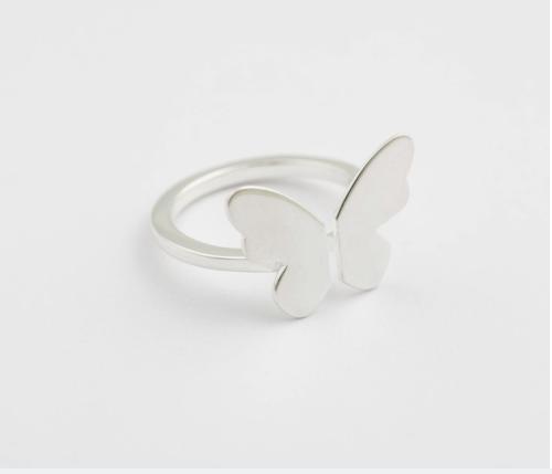 Butterfly Love Ring Silver One size