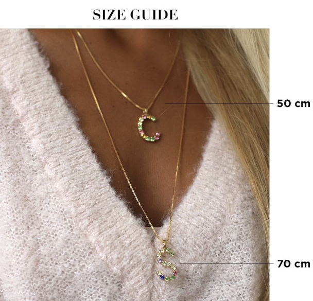 Letter Necklace Gold 50 cm - Letter H  - Image 3