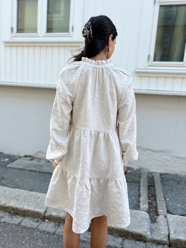 Jasmine Dress -Drapy Jacquard - Image 3