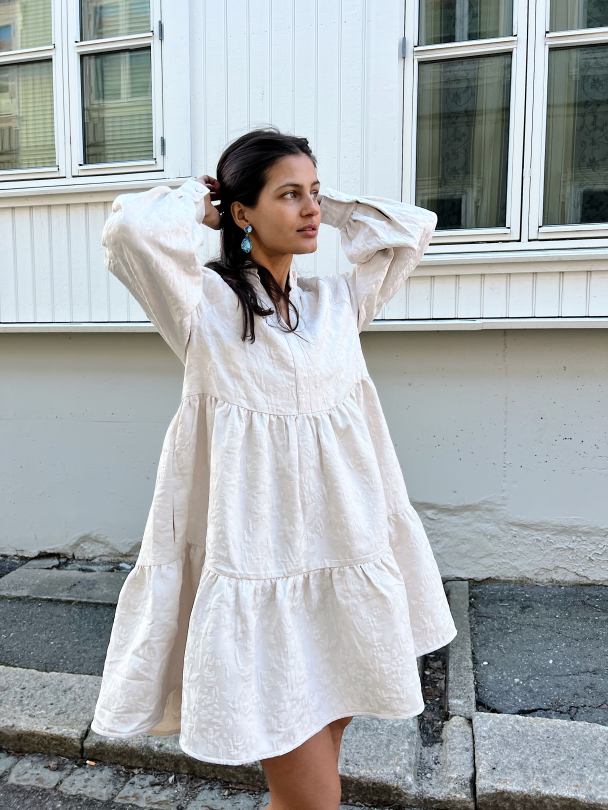 Jasmine Dress -Drapy Jacquard - Image 5