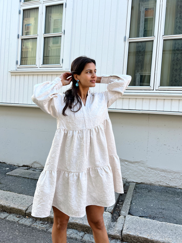Jasmine Dress -Drapy Jacquard - Image 6