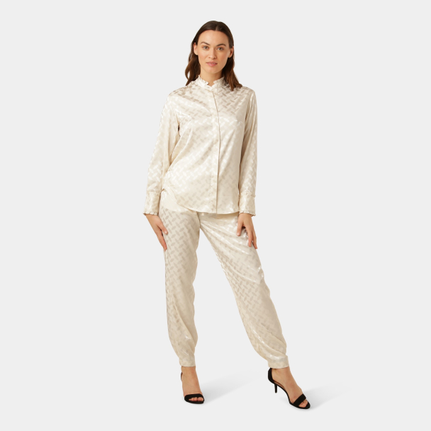 KARMAMIA Trinity Shirt - Image 5