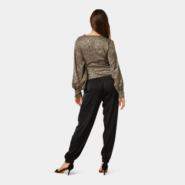 KARMAMIA Ines Shirt - Image 4