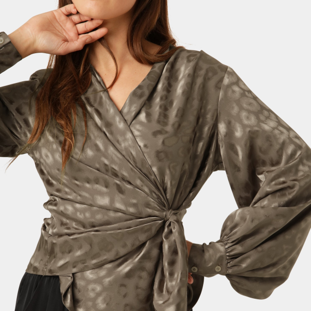 KARMAMIA Ines Shirt - Image 5