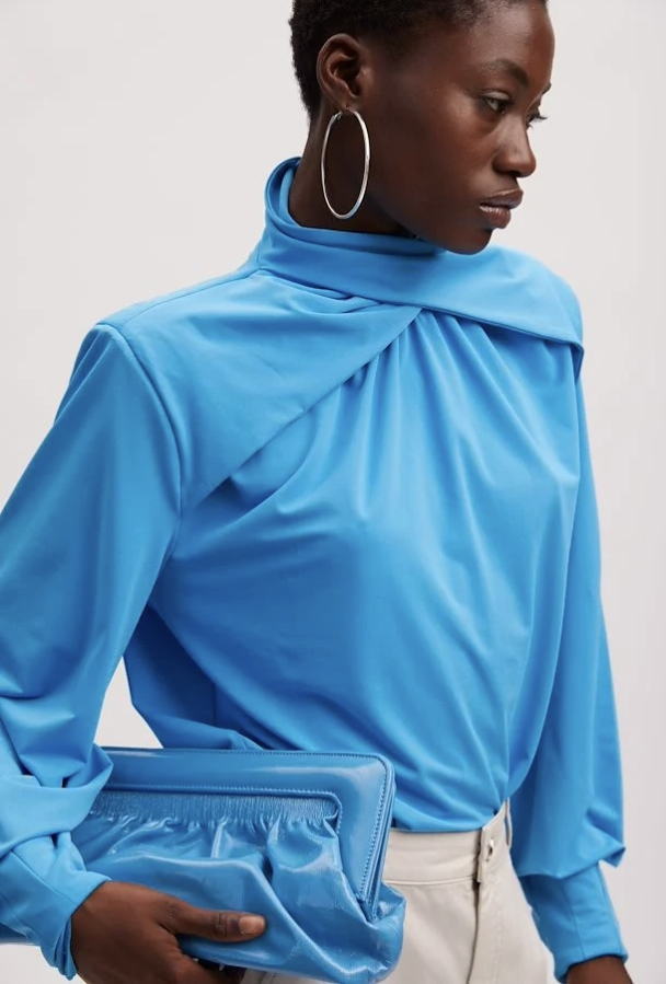 Solia Is Body - Malibu Blue  - Image 6