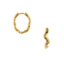 Wave Oval Hoop