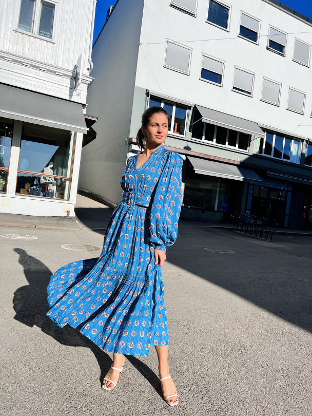 Boho Midi Dress - Rose Dots - Image 5