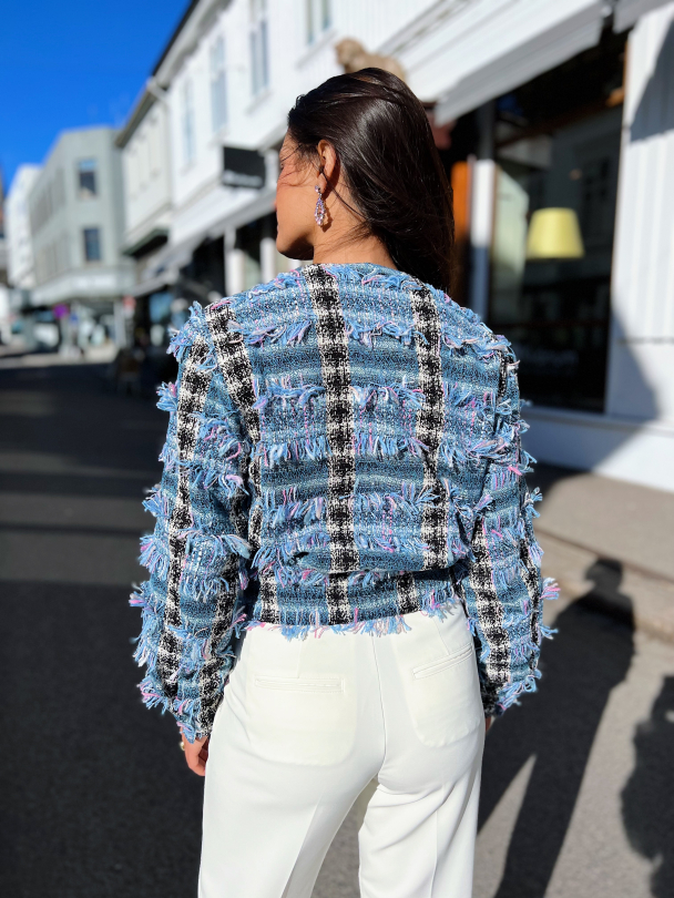 Fatou By NBS - halogen Blue  - Image 8