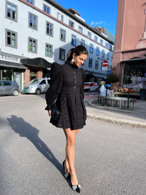 Jennifer - Anthracite Black  - Image 4