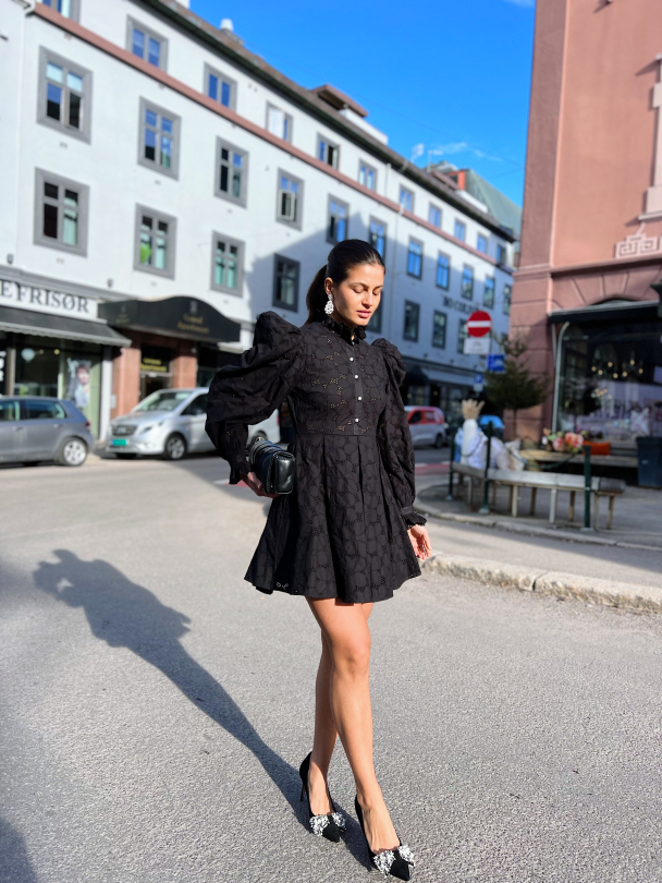 Jennifer - Anthracite Black  - Image 5