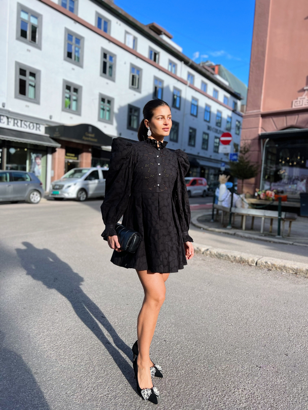 Jennifer - Anthracite Black  - Image 6