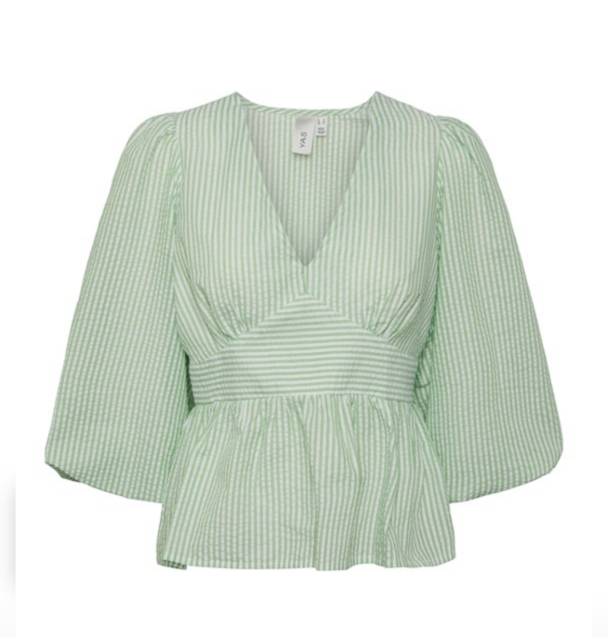 Stia 3/4 Top - Green W Star White  - Image 2