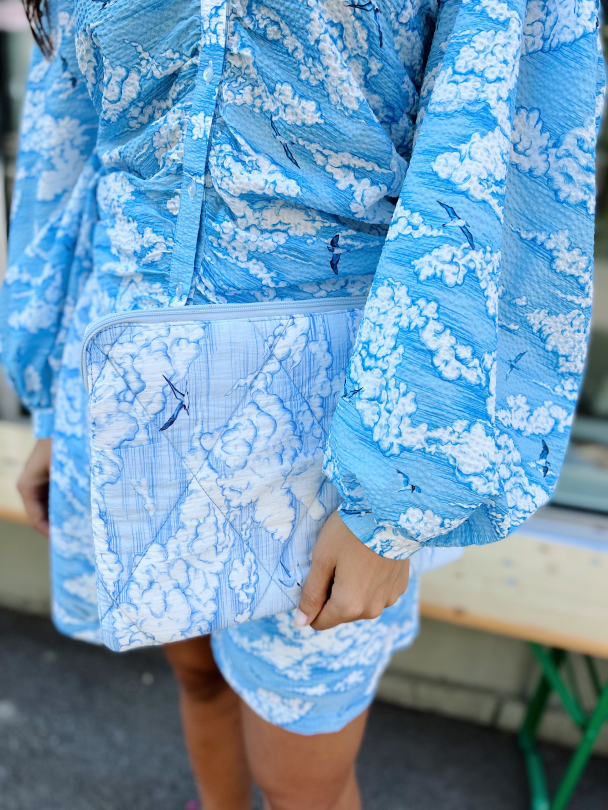 Strandfiol Laptop Case - Blue Cloud Print  - Image 3