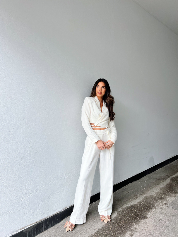 Lino Cropped Shirt - Antique White  - Image 5