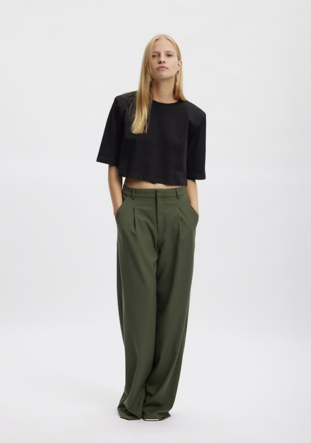 Jory Cropped Tee - Black  - Image 3