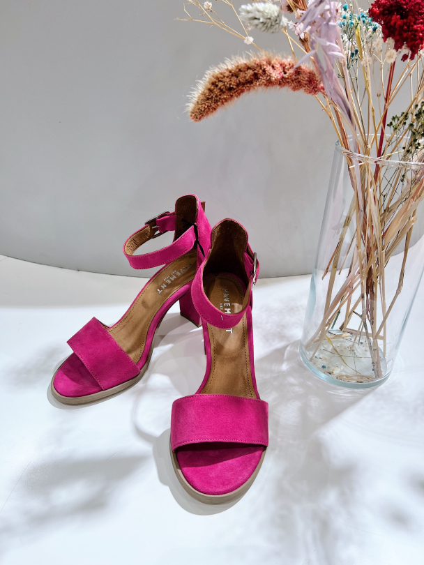 Silke - Pink  - Image 1