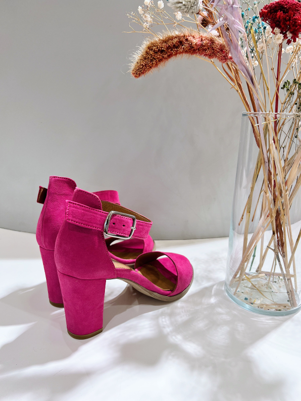 Silke - Pink  - Image 3