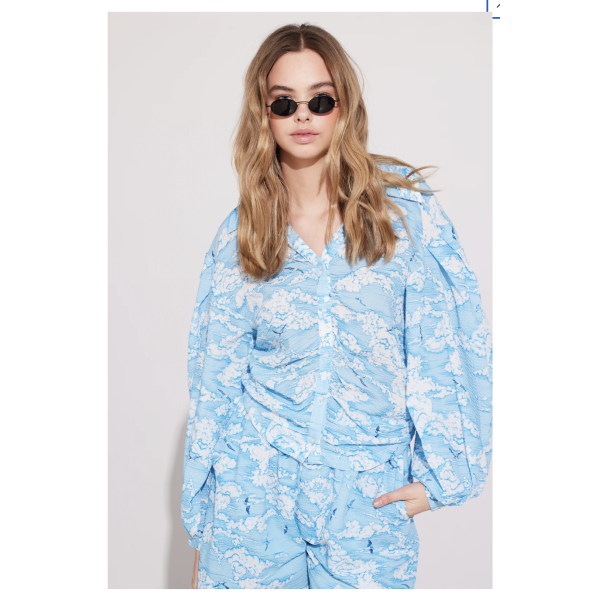 Skogfiol Blouse | Skogfiol blouse blue cloud print fra ILAG