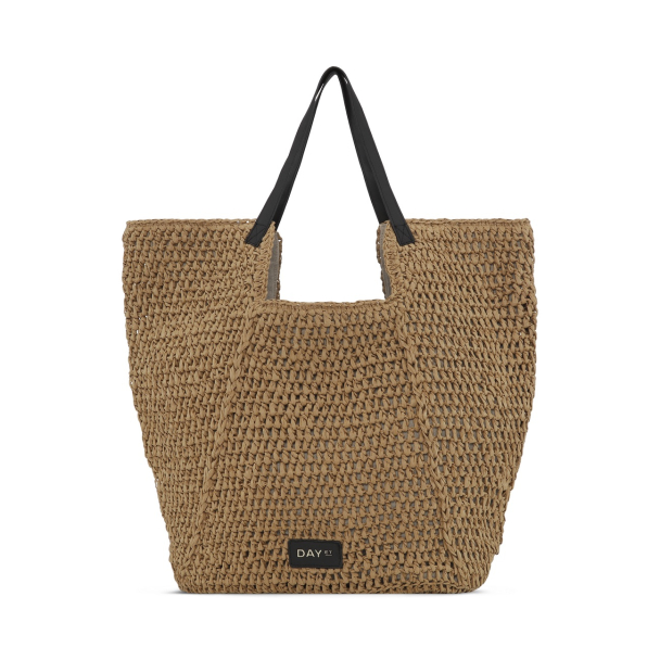 Day City Straw Shoulder