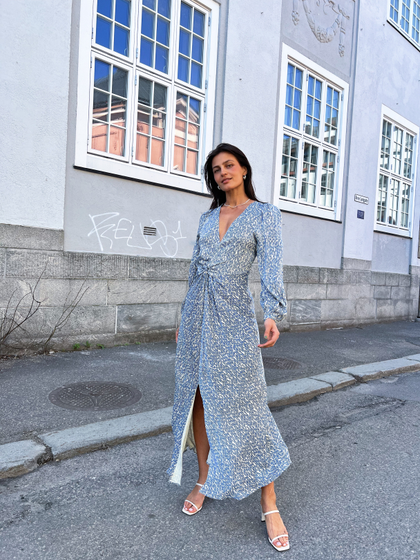 Rattan Dress - Cornflower Blue - Image 4