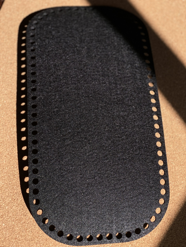 Bunn - middels i filt - Image 1