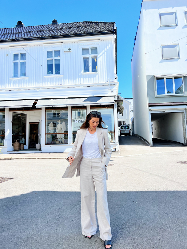 Tania Slim Blazer - Nomad - Image 12