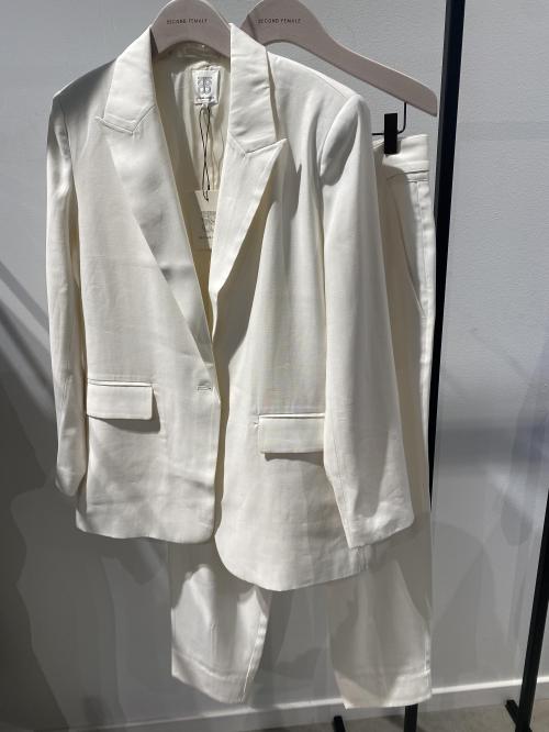 Disa New Blazer